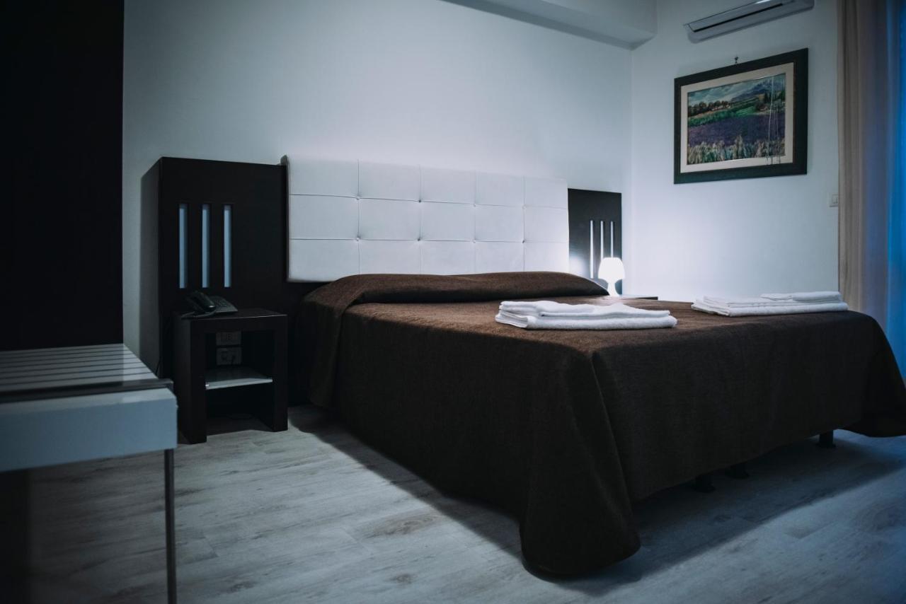 Hotel Casale Dei Greci Biancavilla Buitenkant foto