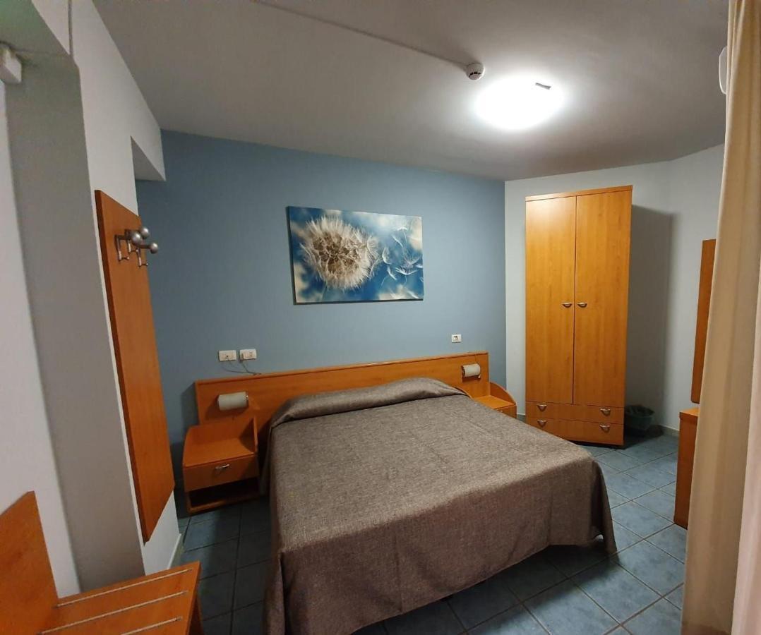 Hotel Casale Dei Greci Biancavilla Buitenkant foto