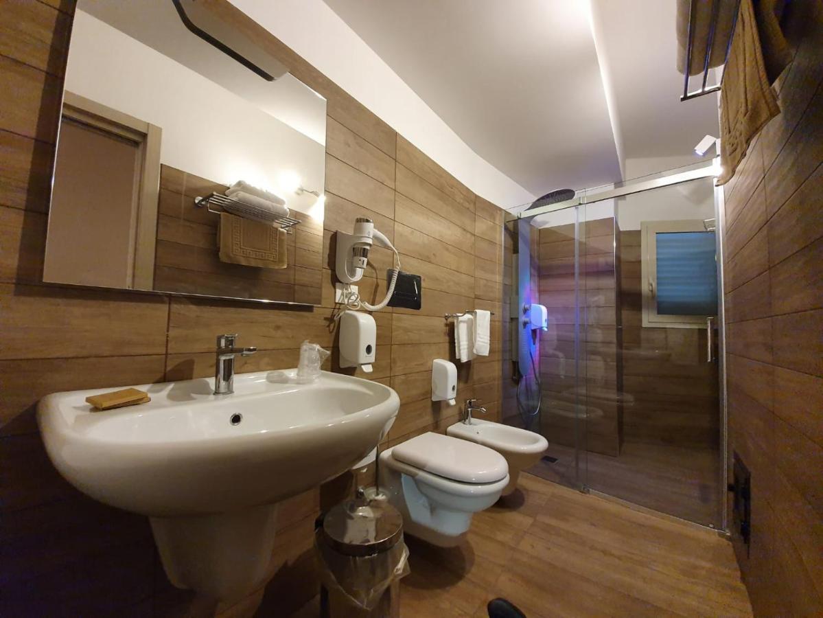 Hotel Casale Dei Greci Biancavilla Buitenkant foto