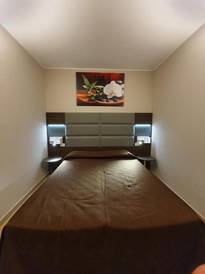 Hotel Casale Dei Greci Biancavilla Buitenkant foto