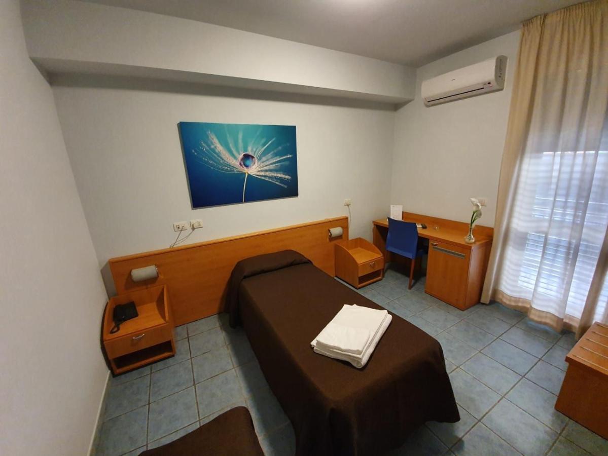 Hotel Casale Dei Greci Biancavilla Buitenkant foto