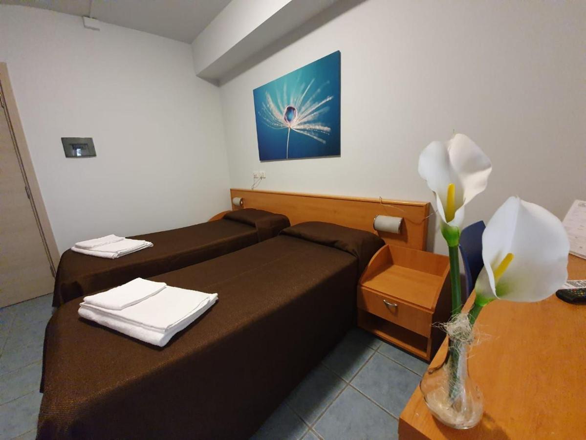 Hotel Casale Dei Greci Biancavilla Buitenkant foto